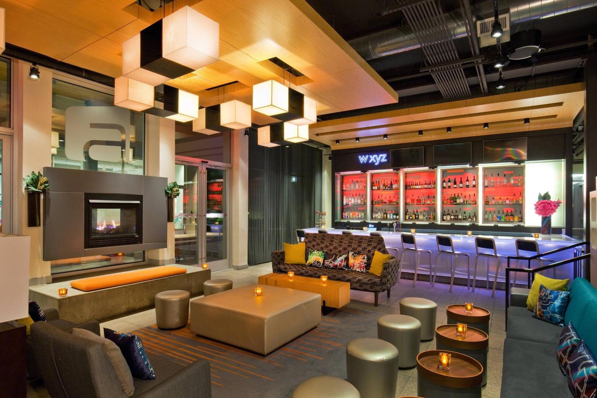 Отель Aloft Болингбрук Экстерьер фото